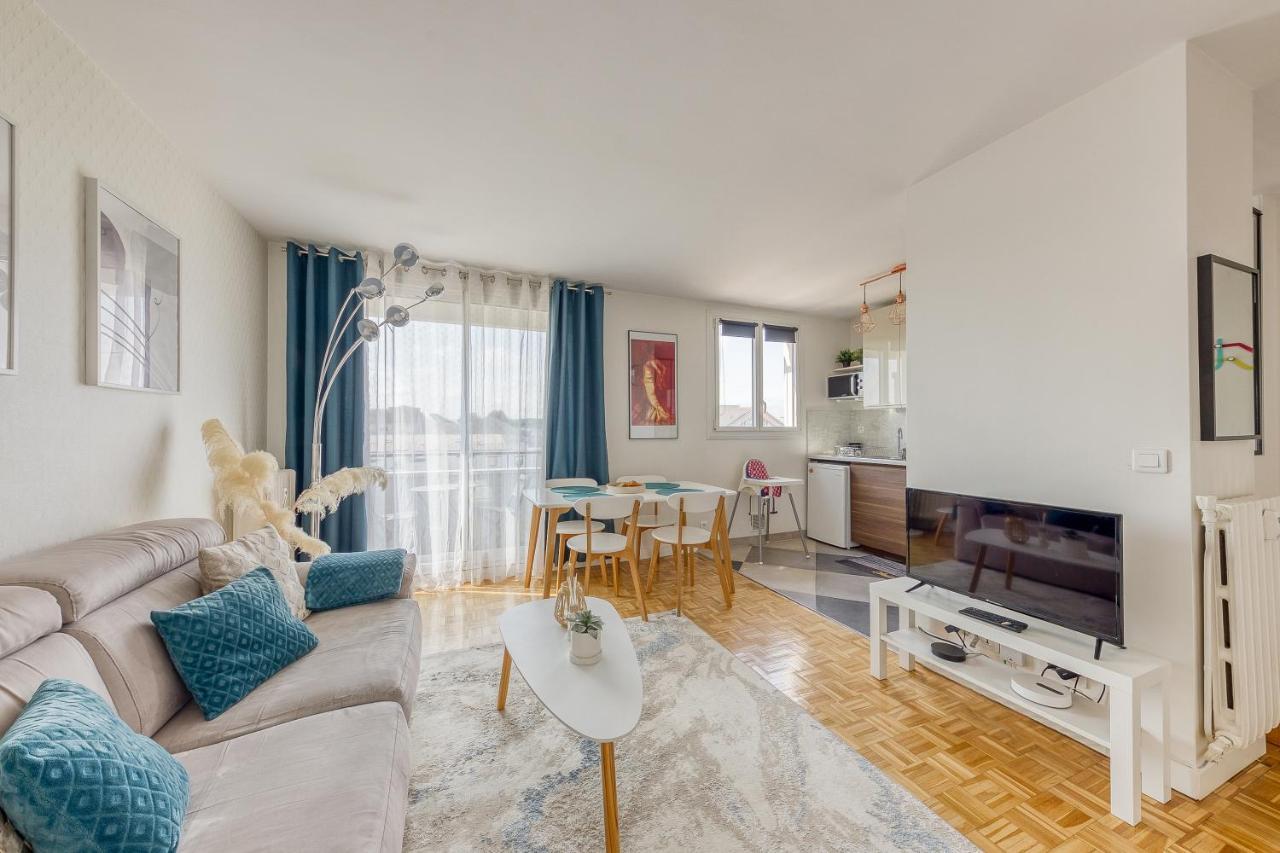 Blue Dream - Rer B&C - Netflix / Disney+/ Easy Check-In Massy  Extérieur photo